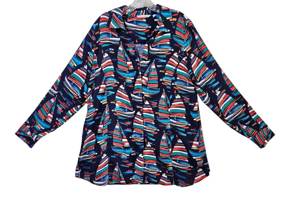 SOFT SURROUNDINGS Women L Sail Away Tunic Blouse Sail Boats Navy Red Buttons 44"